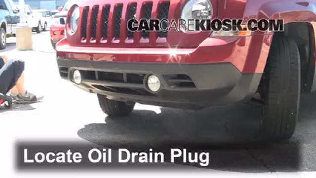 2012 Jeep Patriot Sport 2.0L 4 Cyl. Oil Change Oil and Oil Filter